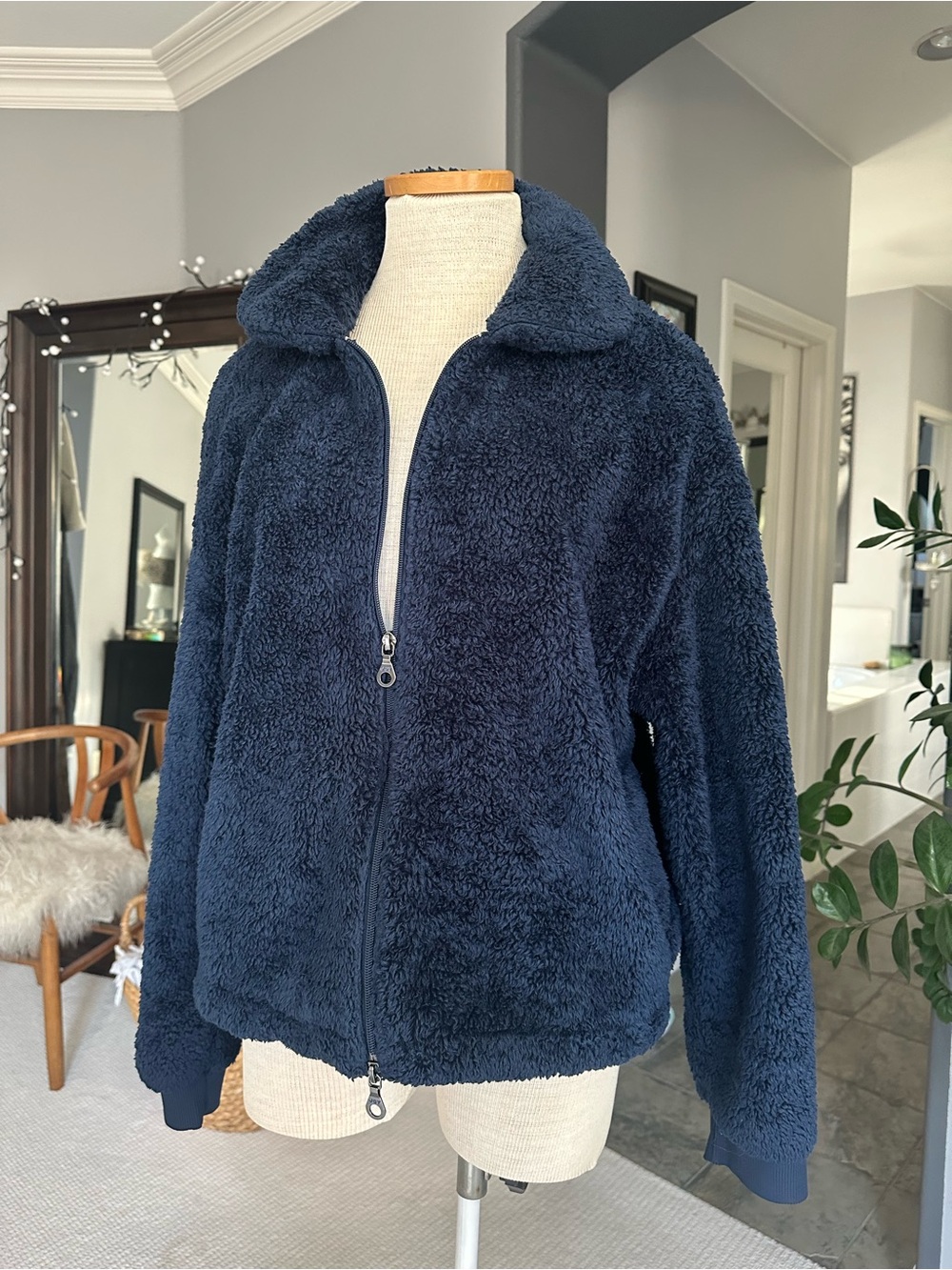 JoyLab Navy Plush Faux Sherpa Zip Jacket size XL